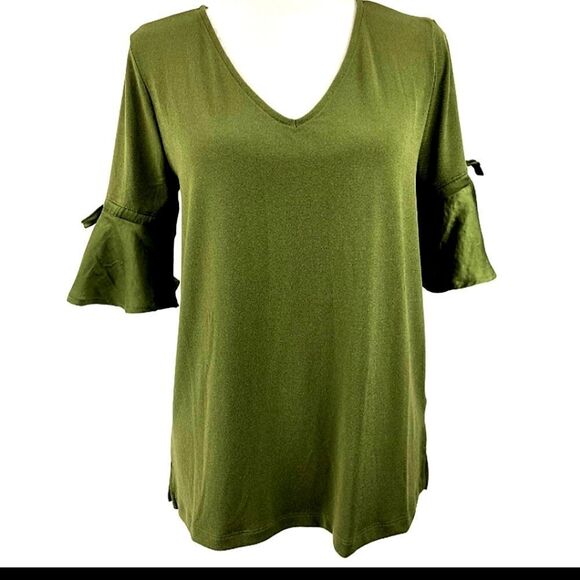 Banana Republic Flowy Flutter Sleeve Top - Picture 1 of 7